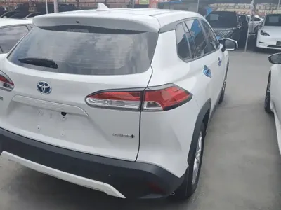 Toyota Corolla Cross 2024, 21900 км, за 15470.97 USD