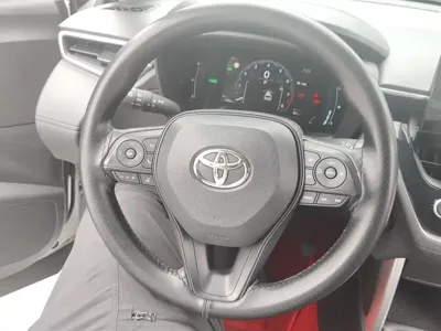 Toyota Corolla Cross 2024, 21900 км, за 15470.97 USD - фото 15