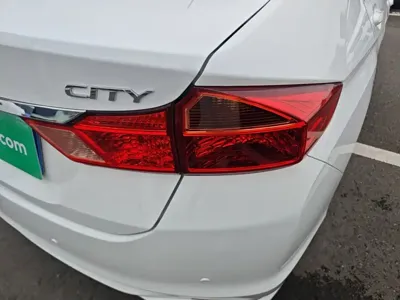 Honda City 2017, 155300 км, за 3844.24 USD - фото 8