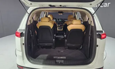 Kia Canival 2021, 58105 км, за 15547.76 USD - фото 20