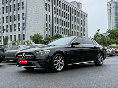 Mercedes-Benz E-Class 2022, 92000 км, за 23280.12 USD