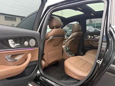 Mercedes-Benz E-Class 2022, 92000 км, за 23280.12 USD