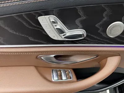 Mercedes-Benz E-Class 2022, 92000 км, за 23280.12 USD - фото 12