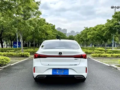Changan Eado 2022, 50000 км, за 5413.38 USD