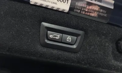 BMW 5-Series 2019, 86515 км, за 18051.73 USD - фото 20