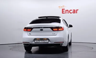 Kia K7 2016, 140548 км, за 5939.87 USD