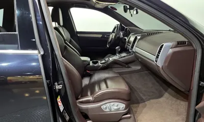 Porsche Cayenne 2011, 130813 км, за 15042.03 USD - фото 11
