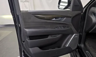 Cadillac Escalade 2017, 70819 км, за 22752.38 USD - фото 24