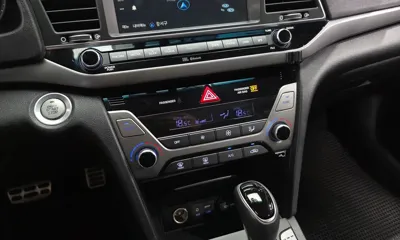 Hyundai Avante 2017, 129873 км, за 5919.86 USD - фото 17