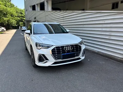 Audi Q3 2021, 42000 км, за 22104.36 USD