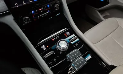 Jeep Cherokee 2021, 40183 км, за 27569.91 USD - фото 9