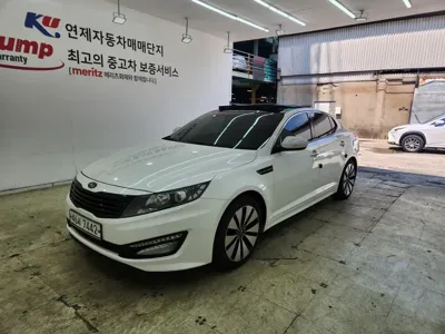 Kia K5 2011, 171000 км, за 2931.6 USD - фото 16