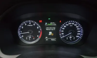 Hyundai Sonata 2018, 75304 км, за 9452.68 USD - фото 8