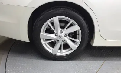 Nissan Altima 2014, 88909 км, за 3741.63 USD