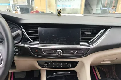 Buick Regal 2020, 73200 км, за 10884 USD - фото 15