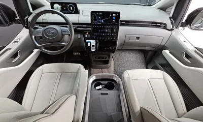 Hyundai Staria 2022, 70340 км, за 19686.23 USD - фото 7