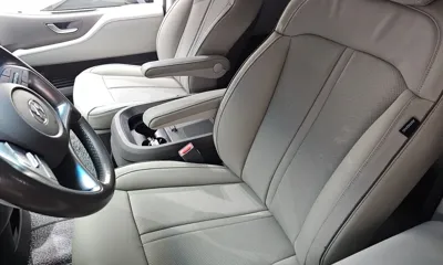 Hyundai Staria 2022, 70340 км, за 19686.23 USD - фото 31