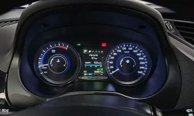 Hyundai Grandeur 2016, 93927 км, за 7525.6 USD - фото 8