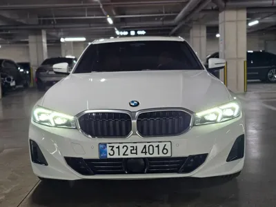 BMW 3-Series 2025, 4043 км, за 27322.43 USD