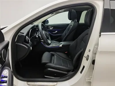 Mercedes-Benz C-Class 2021, 53400 км, за 18535.69 USD - фото 10