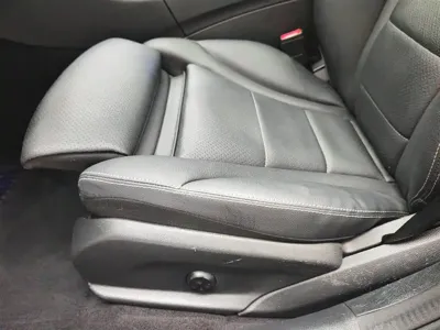 Mercedes-Benz C-Class 2021, 53400 км, за 18535.69 USD - фото 20