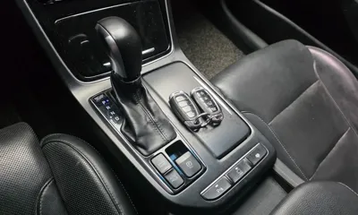 Hyundai Grandeur 2017, 137902 км, за 9124.33 USD - фото 9