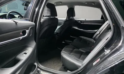 Hyundai Grandeur 2017, 137902 км, за 9124.33 USD - фото 12