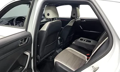Volkswagen T-Roc 2021, 21368 км, за 19535.06 USD - фото 12
