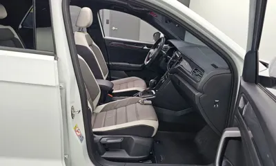 Volkswagen T-Roc 2021, 21368 км, за 19535.06 USD - фото 26