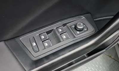 Volkswagen T-Roc 2021, 21368 км, за 19535.06 USD - фото 27
