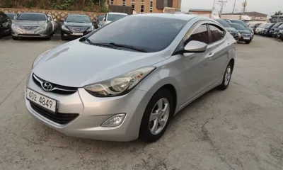Hyundai Avante · 2012 год