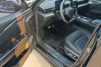 Wuling Xingguang 2023, 63600 км, за 9309 USD - фото 18
