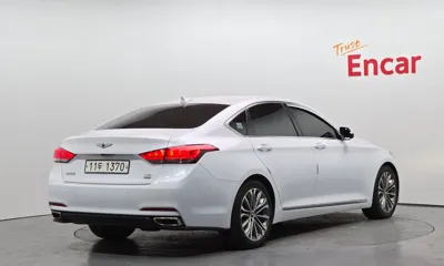 Hyundai Genesis 2016, 88071 км, за 8476.81 USD