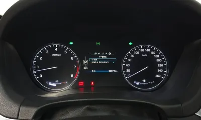 Hyundai Genesis 2016, 88071 км, за 8476.81 USD - фото 8