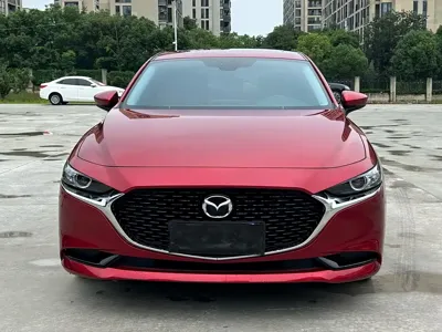 Mazda 3 Axela 2024, 36000 км, за 11182.83 USD