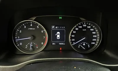 Hyundai Avante 2018, 79494 км, за 7090.82 USD - фото 8