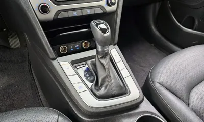 Hyundai Avante 2018, 79494 км, за 7090.82 USD - фото 9