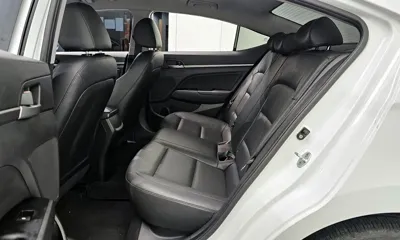 Hyundai Avante 2018, 79494 км, за 7090.82 USD - фото 12