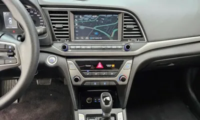 Hyundai Avante 2018, 79494 км, за 7090.82 USD - фото 14