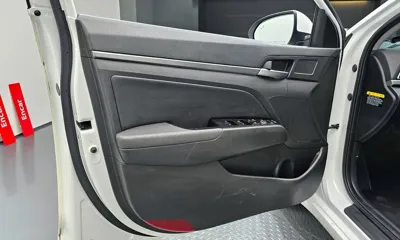 Hyundai Avante 2018, 79494 км, за 7090.82 USD - фото 24