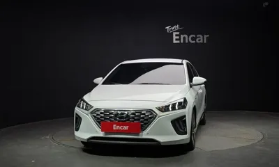 Hyundai Ioniq 2020, 83346 км, за 9311.71 USD