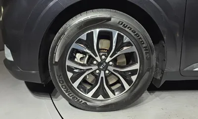 Kia Canival 2021, 139780 км, за 14873.09 USD
