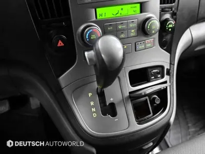 Hyundai Starex 2015, 180813 км, за 4426.82 USD - фото 9