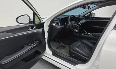 Kia K5 2020, 115663 км, за 9518.18 USD - фото 10
