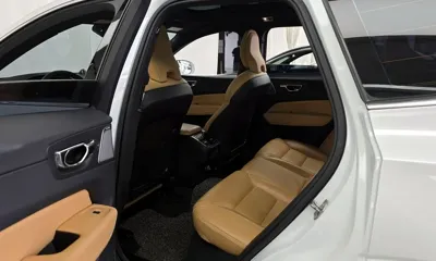 Volvo XC60 2019, 253473 км, за 11093.61 USD - фото 11