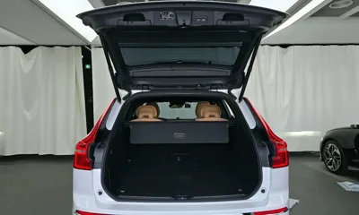 Volvo XC60 2019, 253473 км, за 11093.61 USD - фото 20