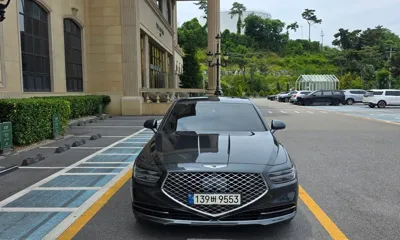Genesis G90 · 2019 год