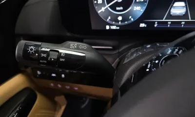 Kia Canival 2023, 4804 км, за 20781.77 USD - фото 28
