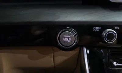 Kia Canival 2023, 4804 км, за 20781.77 USD - фото 31