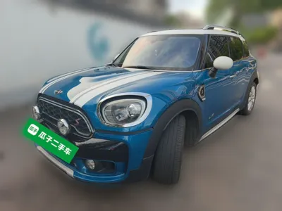 MINI Countryman · 2017 год
